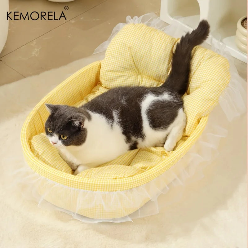 Divano letto a forma di gatto principessa