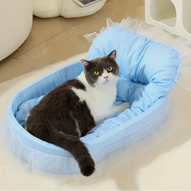 TechnuPet Cat Bed Princess Cat Sofa Bed