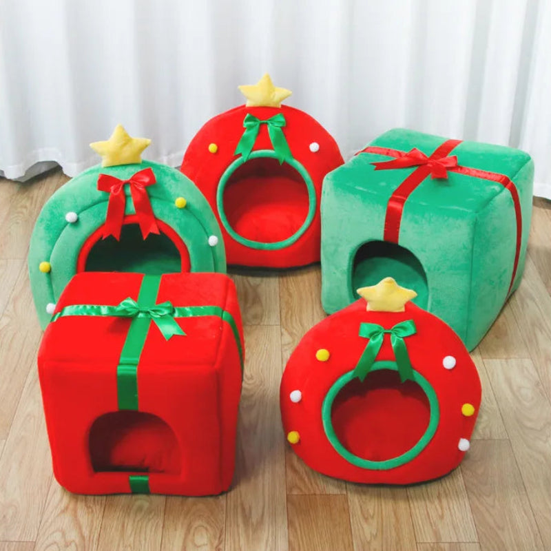 Christmas Tree Cat Bed with Gift Box Design
